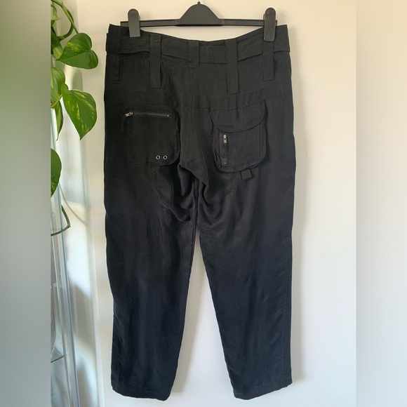 Johnny Was 
Pete&Greta by Johnny Was SZ:2/US6/8 Black
Cargo Crop Pant - Picture 3 of 6